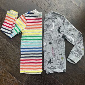 BUNDLE: Long-Sleeved Tees, size 6/7